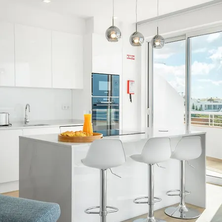 Ocean & Beach 2 With Pool By Homing * Lagos