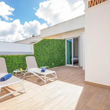 Ocean & Beach 2 With Pool By Homing *